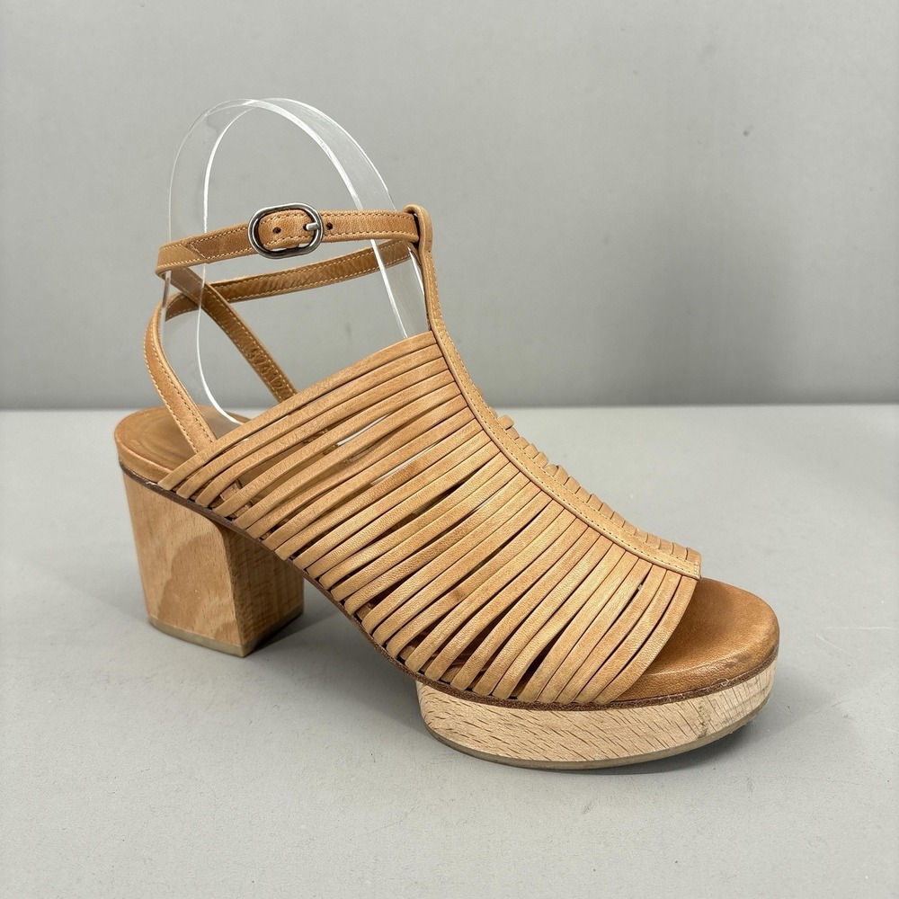Coclico Shoes Size 7 37 Beige Leather Strappy Platform Block Heel Sandals